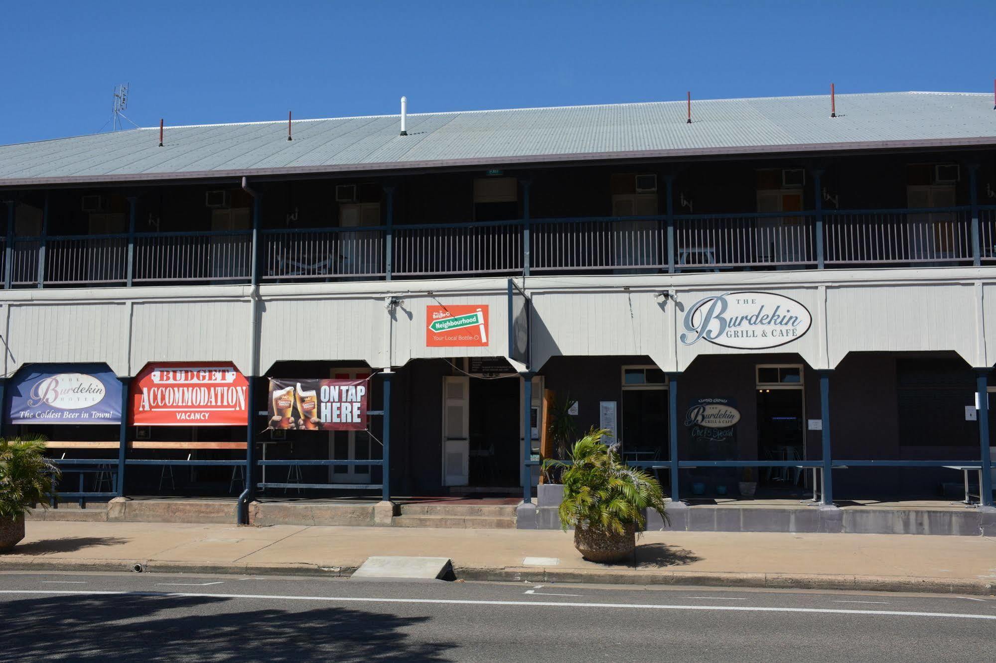 The Burdekin Hotel อายร์ ภายนอก รูปภาพ